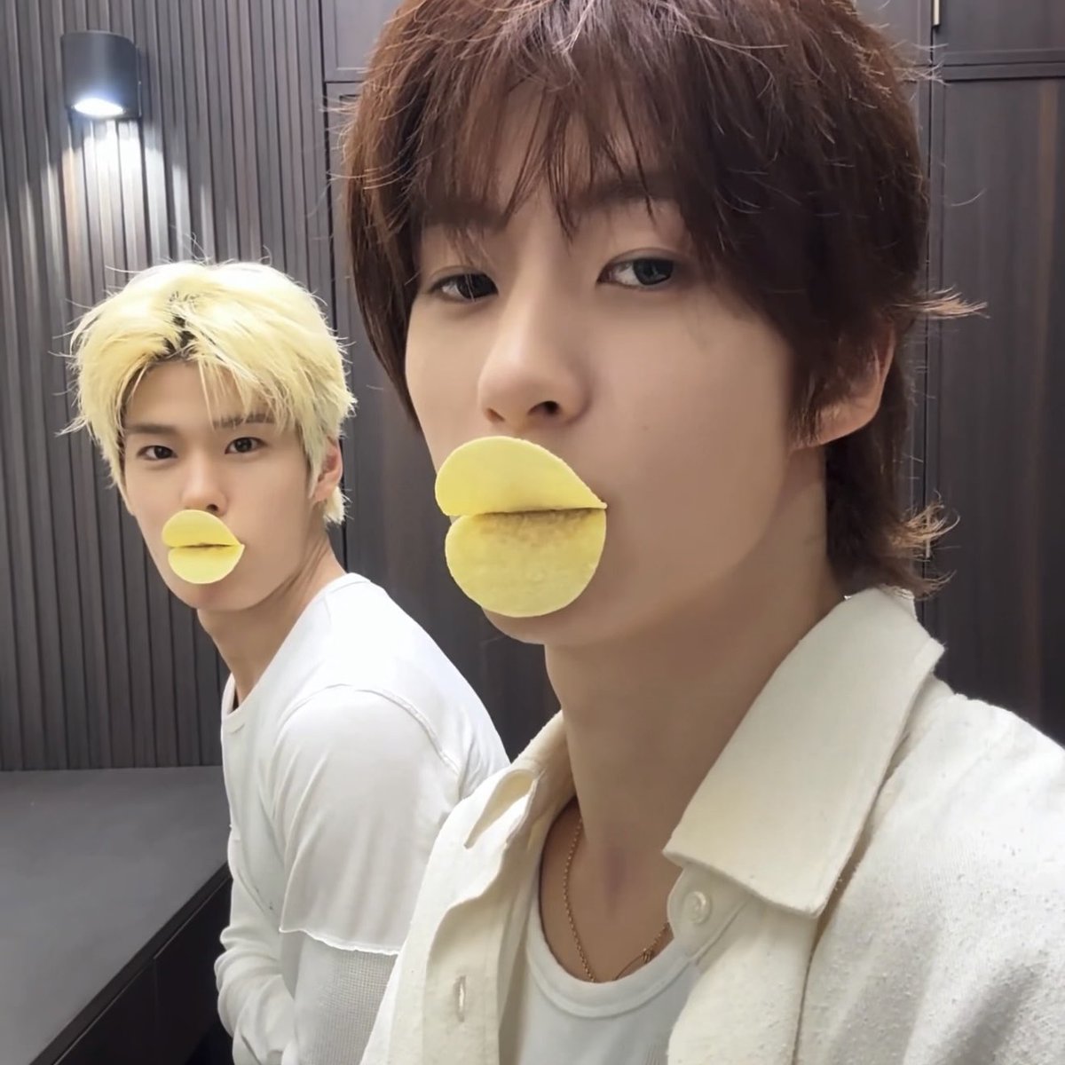 soheeluv_u's tweet photo. 웃김 https://t.co/8yphzVQpR3