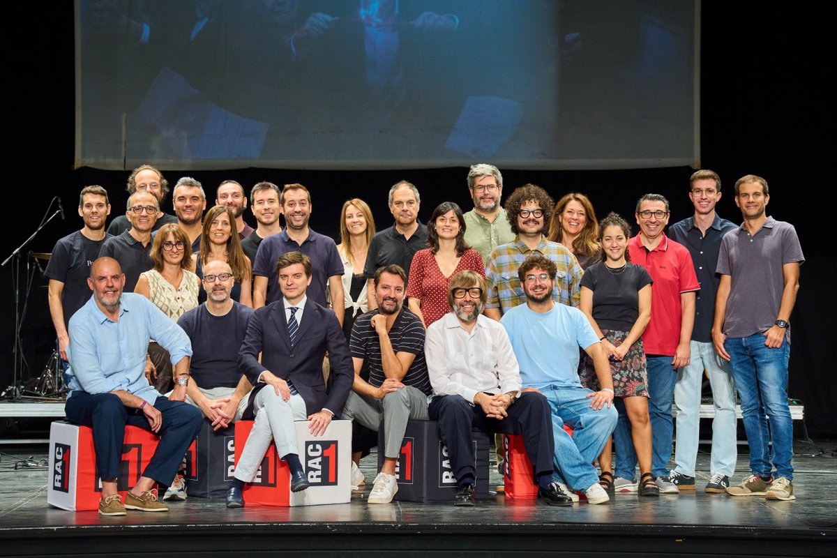 rac1's tweet photo. 🌟 Avui hem fet la presentació de la nova temporada des del Centre Cultural Municipal de Valls!

🤝 Amb el suport de @VallsAjuntament, @Museu_Casteller i amb la col·laboració de Forn de Nulles.

❤️ Gràcies a tothom per venir! https://t.co/ubDp8rhhfr