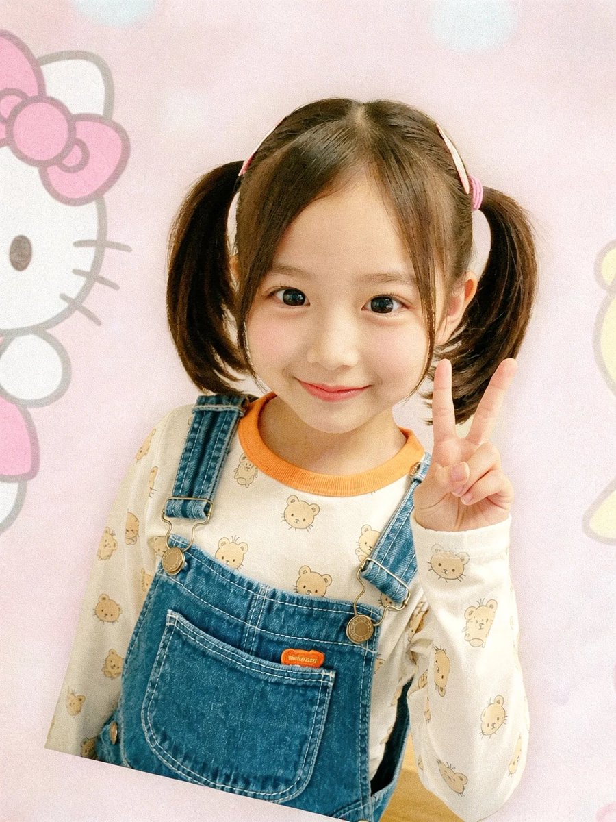 ryk_xl's tweet photo. ←ゆあ(4歳)
　　　　　　　　　　　　　ゆあ(19歳)→ https://t.co/PfqUqRQTgk