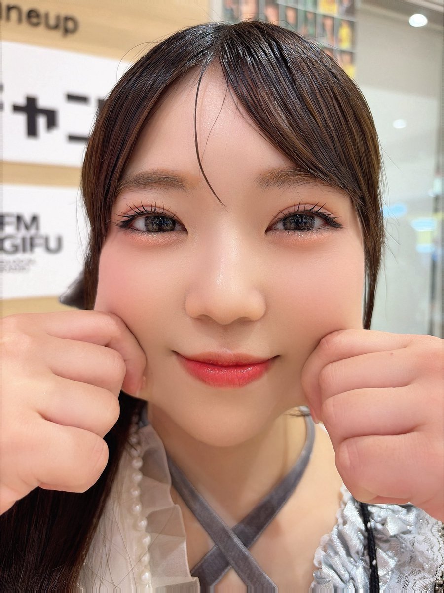 rin_s___k's tweet photo. 岐阜のどデカいイオン行ったら居ました😐

#滝沢京花
#お願いフルハウス
#おねフル https://t.co/SdKBJkC9wJ