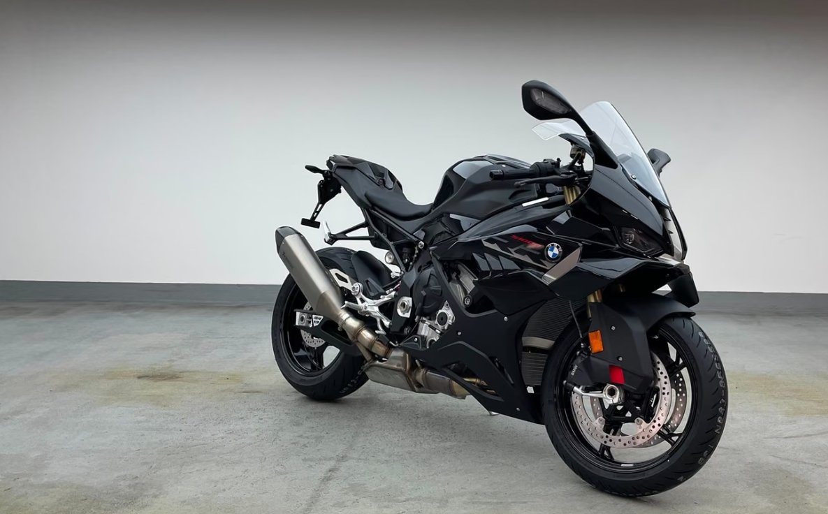 VSwaiber's tweet photo. BMW S 1000 RR Blackstorm https://t.co/h3QLsH9fEa