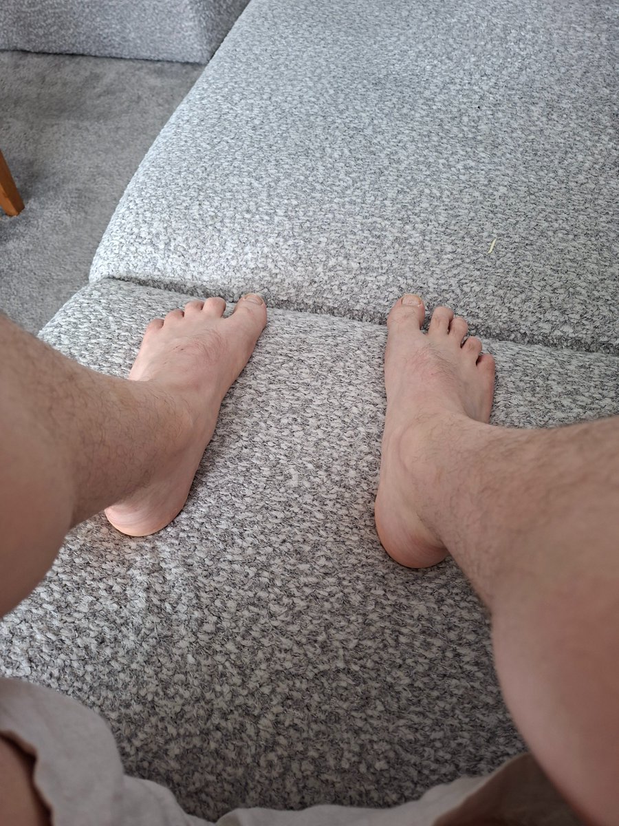 MasterThomasZ's tweet photo. Which pig is gonna worship these and pay for my breakfast 💸💸
#findom #alpha #feet #alphafeet #flexing #findomalpha #cashgod #taxFriday
#CashMaster
#FindomAddict #PaypigTraining #AlphaMale #GodBody #DomEnergy #ObeyYourMaster #WorshipMe https://t.co/JN4rc8nH1b