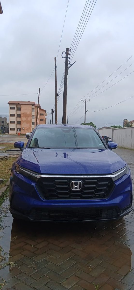 dx_autos's tweet photo. 2024 Honda CRV EXL
1.5L AWD
16,700 miles
Push to start
Sunroof
Touch screen Infotainment system
Apple car play &amp; android auto
Lane keep  assist
Leather seats

Price: GHC 395,000

WhatsApp/Call: 0550256731
https://t.co/dXnlb0yndK https://t.co/2vcsnPKs5z
