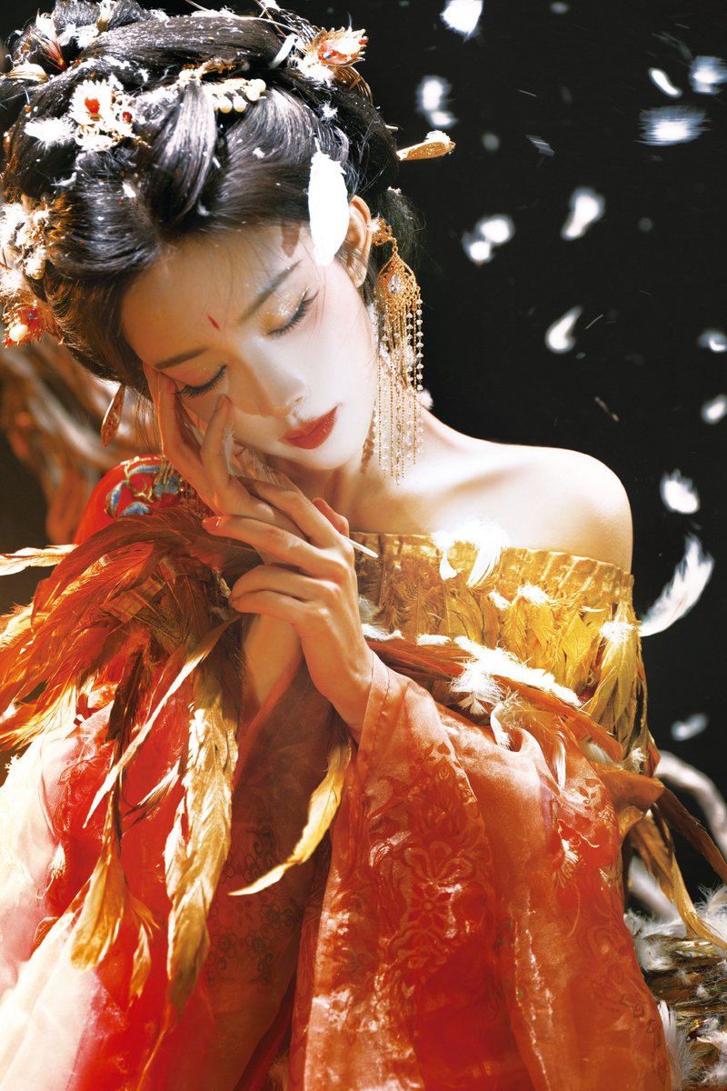 CdramaBase_'s tweet photo. MENG ZIYI 🪭 #MengZiyi #孟子义 https://t.co/xYitraciWD