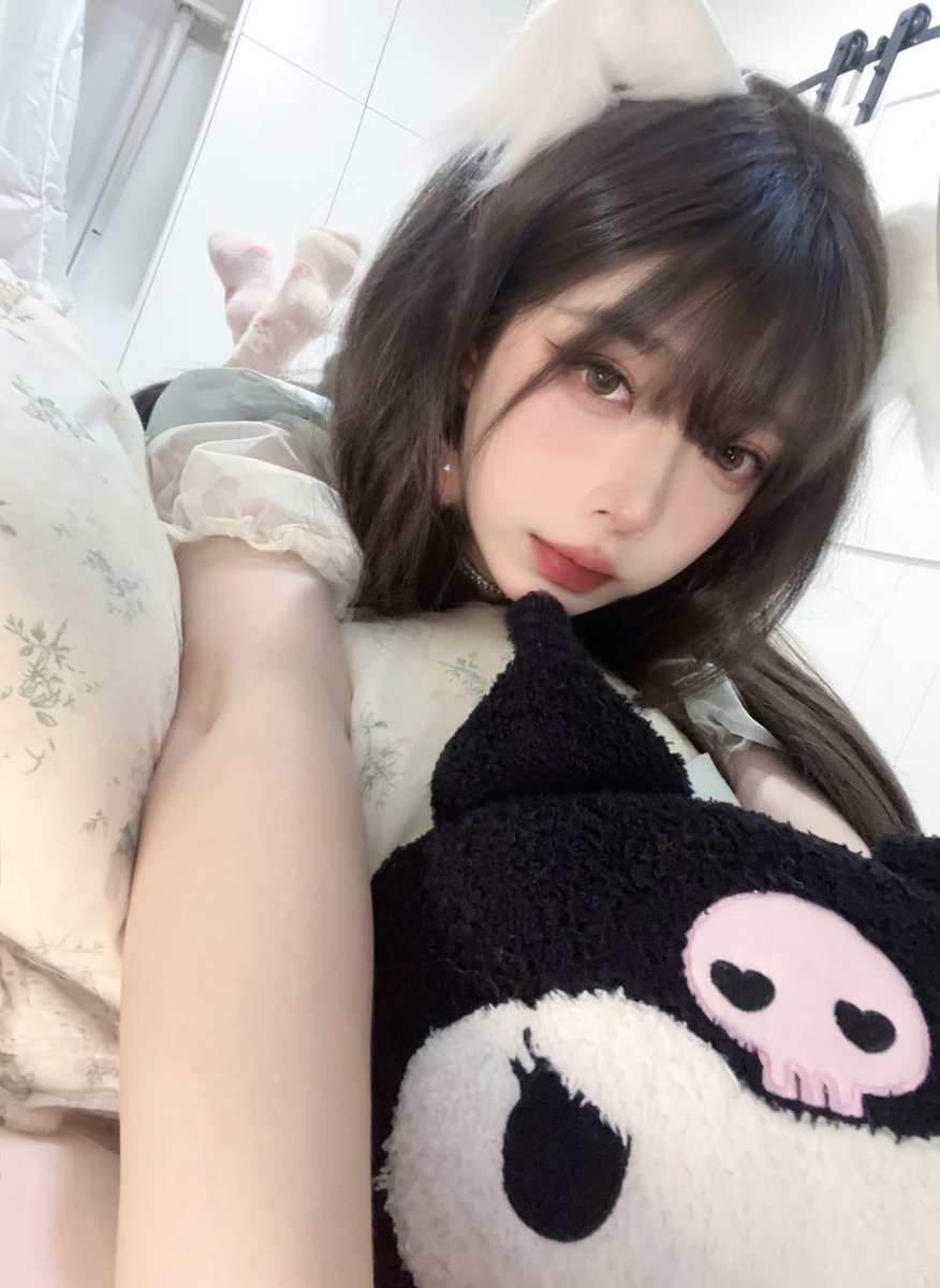April151137's tweet photo. 上班好累...不想上班...
但我好可爱🤓
#男娘 https://t.co/QCFhDursjS