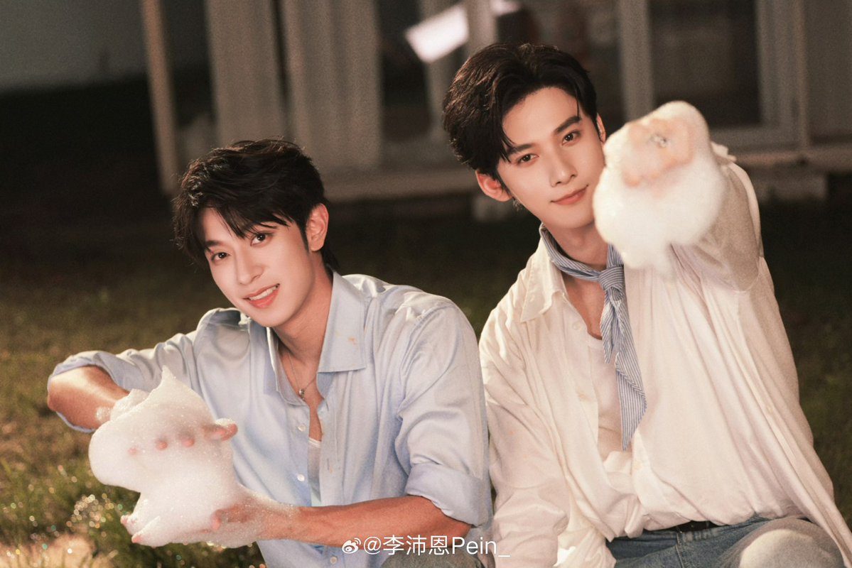 Jiangli_lele_TH's tweet photo. 🗓️ 28.08.2026 | 🐰李沛恩Pein_ 𝑾𝒆𝒊𝒃𝒐 𝒖𝒑𝒅𝒂𝒕𝒆:

🔗 https://t.co/eIxp6wSGc8

🇨🇳 : 未来是一颗成熟的番茄🍅

🇹🇭 : อนาคตคือมะเขือเทศลูกหนึ่งที่สุกงอมแล้ว 🍅

#เจียงหลี่ #JiangLi #LiPeiEn #JiangHeng #Desire4 #江衡 #李沛恩 https://t.co/KyGeObbuqa