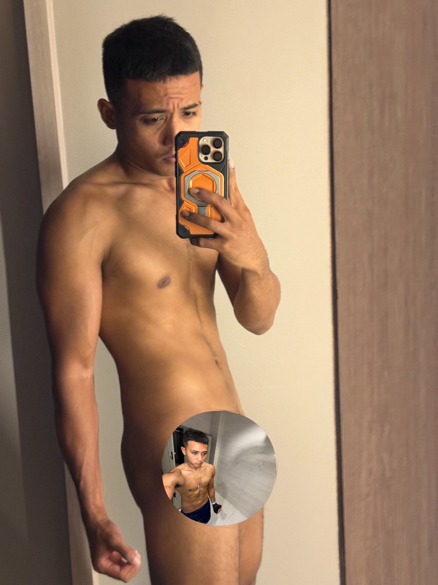 spr_sdtppr's tweet photo. คนสวยขามานอนกับพี่มั้ยค้าบ 😛😗😜 #สงขลา #หาดใหญ่ https://t.co/qj9YpAuqkO