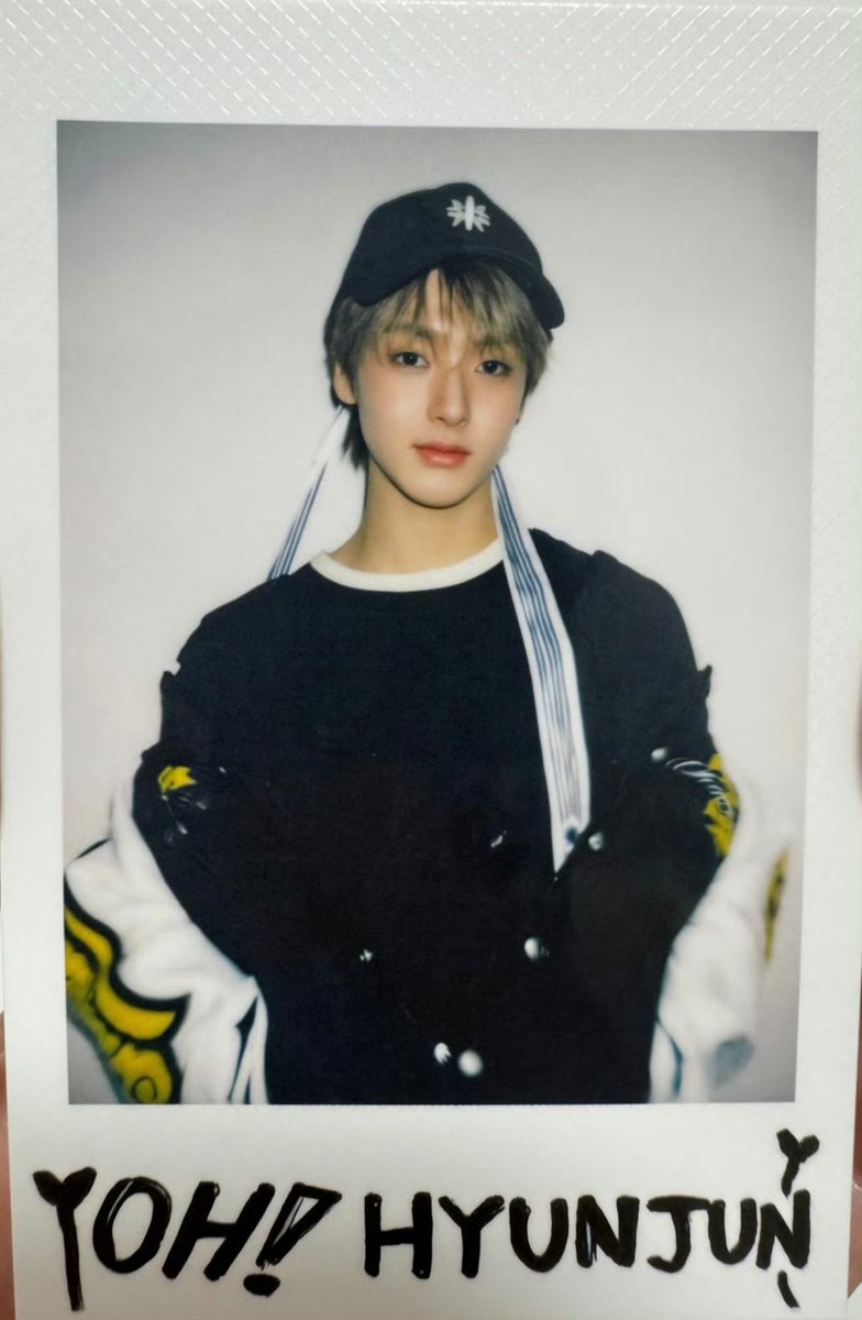 ohhyvnjun's tweet photo. hi handsome i miss u🥺🩷

Polaroid Billboard Magazine
#HYUNJUN #SMTR25 #현준 https://t.co/p31gWvXUND