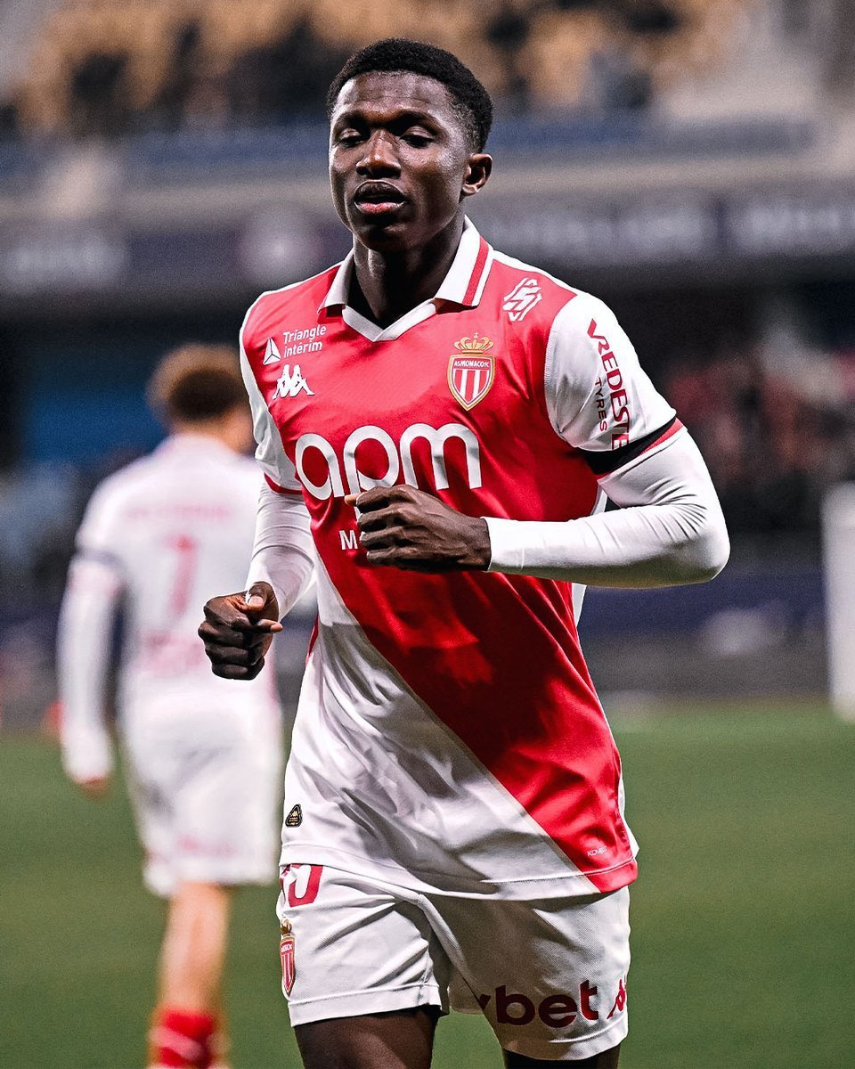 Hey_KelMax's tweet photo. 🚨 EXCL: Xabi Alonso has made Lamine Camara his priority to replace Enzo Fernandez and has personally inquired about the Monaco player. 

Discussions have begun between all parties

(@sebnonda) #CFC� https://t.co/Bx0gY97z2W
