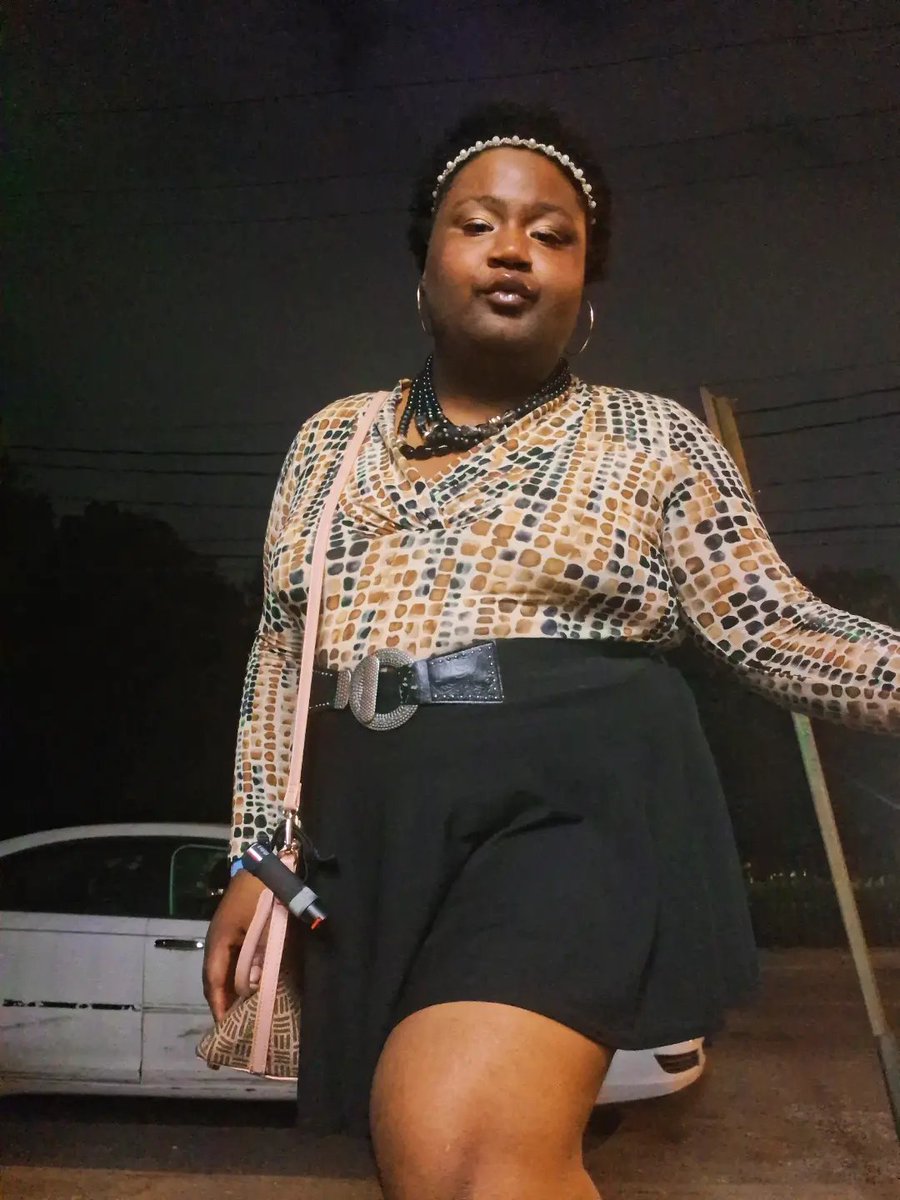 SunnyD_Slides's tweet photo. "Bag Lady" by SunnyD_Slides 😘

#photoshoot #rapper #SunnyD_Slides 
#undergroundartist #baglady #selfies #single #newmusic #2026rap #viralrap #undergroundhiphop https://t.co/jc33amr5ZR