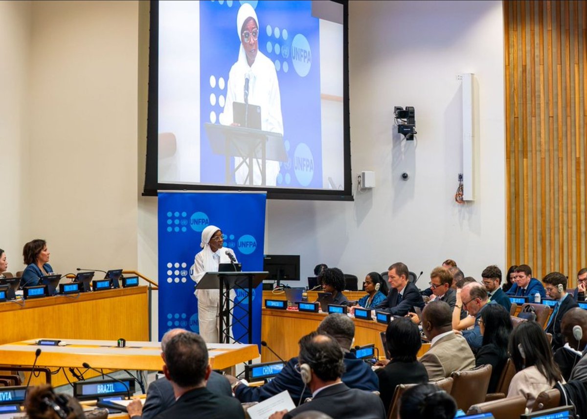 UNFPACameroon's tweet photo. 🇺🇳🇨🇲 The @UNFPA Executive Board officially approved the 9th Country Programme (#CPD9) 2027-2031 for Cameroon. Coordinated by @Minepat237 and @Diplocam_minrex, this milestone aligns perfectly with the #SND30 and #UNSDCF frameworks. #CPD9 https://t.co/gRcARnN40Y
