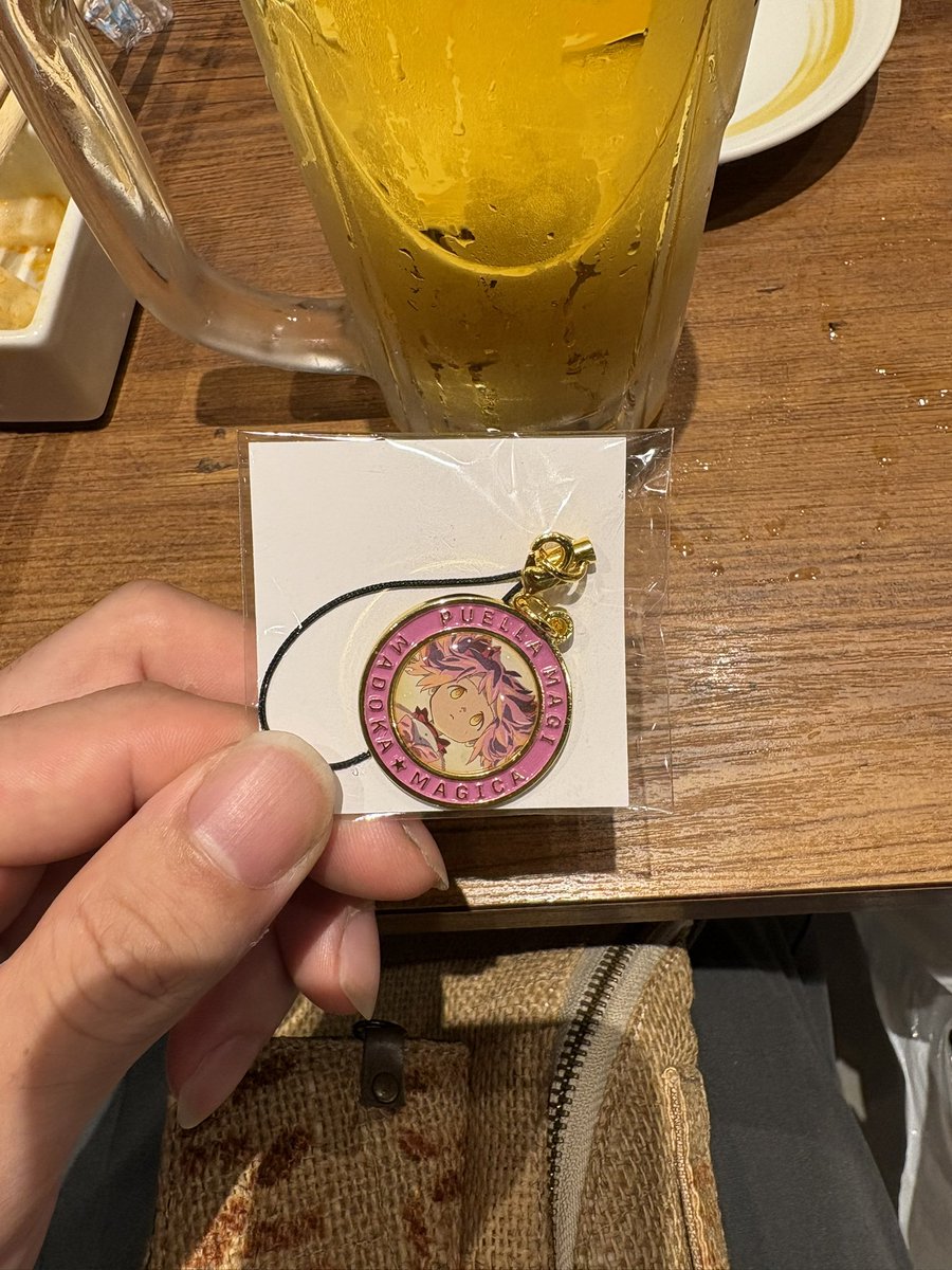 tz83065602's tweet photo. 叛逆の正統続編過ぎて延期待った甲斐があった
チャームはもうほむらちゃんが売り切れてたw https://t.co/qUy3zstEkU