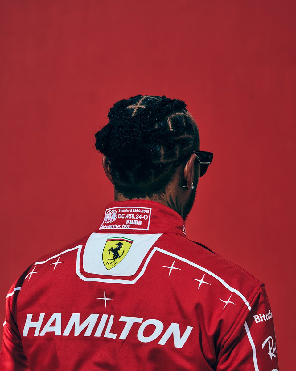 Remy_Jac's tweet photo. 🏎️⭐️⭐️⭐️⭐️⭐️⭐️⭐️♥️ #MonzaGP🇮🇹

Magnifique hommage à la légende Michael Schumacher et ses titres de Champion du Monde, avec 7 étoiles les représentants tous sur les combinaisons Ferrari de Lewis Hamilton et Charles Leclerc !

#ForzaScuderia #ForzaFerrari #F1 https://t.co/Ee1mKKpcvr