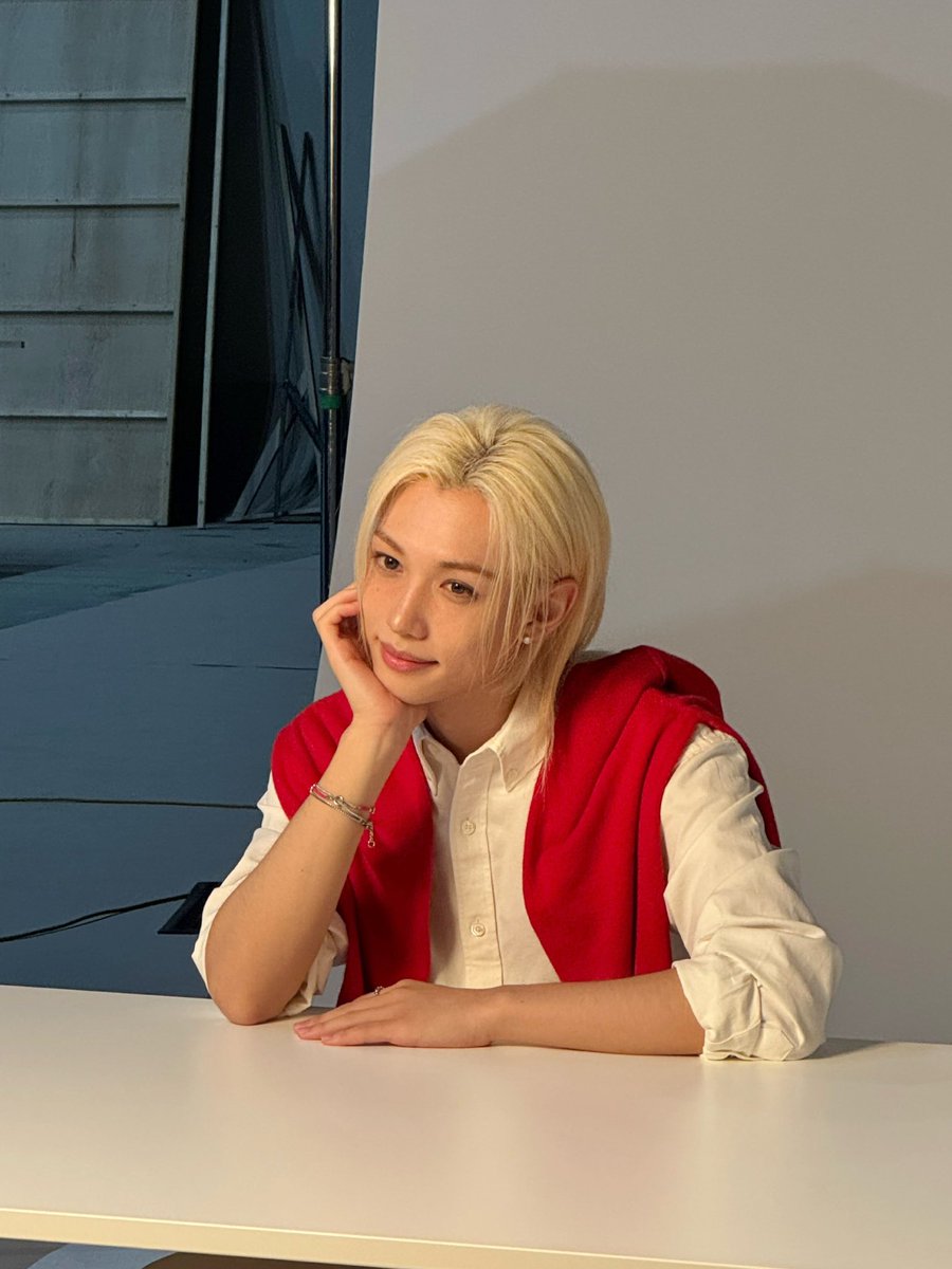 felixssource's tweet photo. #FELIX (yong.lixx) Instagram update 

#FELIXxGongCha https://t.co/5THZ5Cma1y