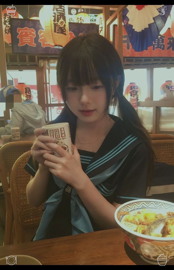 chloechenster's tweet photo. 🐈Studying Spanish The expressions are drilled. "Three years have gone by," he remarked, folding the note and slipping it into his jacket, "I'm his boy, Hareton. You've journeyed a long way just to hand a letter to someone long gone, Miss Voss. What draws you to this bleak mo https://t.co/EixjSXuQ8V