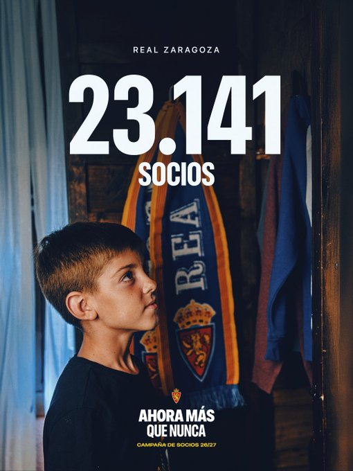 GradaBpro's tweet photo. Cayeron al tercer escalón, pero no en la grada.

El @RealZaragoza se va hasta los 23.141 socios, de los cuales 18.227 son abonados.

Enormes. https://t.co/KIs9iy0L4s