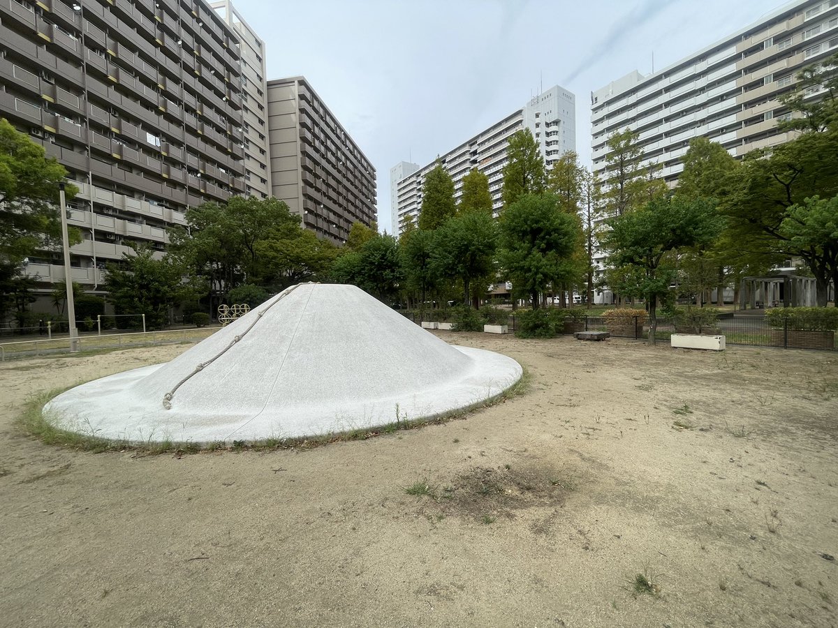 sukkun's tweet photo. いつかあの舞台のみんなでここに来たいな。笑
「だから、またいつか会おうよ。その時は……プリン山集合で！」

(なんかタグ付けできひんかった人らいたけど、もちろんみんなも入ってる🍮🗻笑)

#プリン山集合で https://t.co/R6Py3N3sDZ