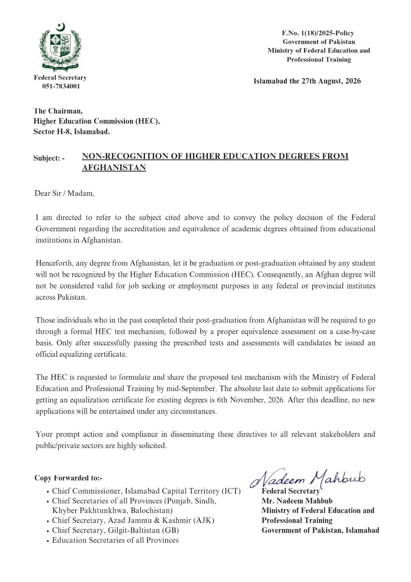 KaliMirchi01's tweet photo. Federal Education Ministry has notified HEC for not recognizing higher-education degrees obtained from Afghanistan with immediate effect. However, all students who have obtained their higher education degrees prior to this notification will be required to take equivalence by 6 Nov 2026 after going through a HEC assessment test.
