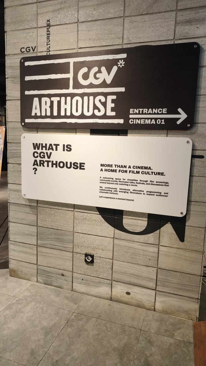 HabisNontonFilm's tweet photo. Mampir ke FX Sudirman, udah dipasang logo CGV ARTHOUSE!

Ada poster KULDESAK (1998) yang dipajang. Akankah? 👀 https://t.co/sDF1p5wPD5