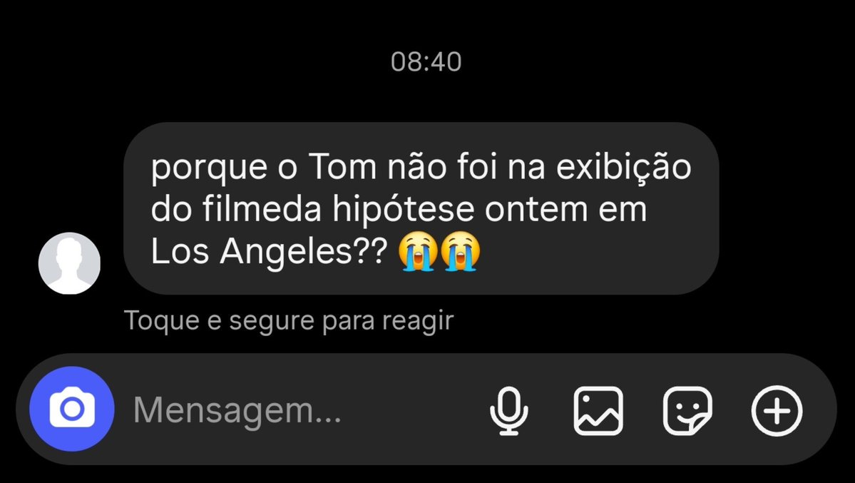tombatemanbrs's tweet photo. Gente, nosso divo ainda está trabalhando! 😭 Na terça-feira, dia 25, ainda surgiram fotos do Tom no set de The Woods. Acredito que as gravações terminem bem em cima da vinda deles para o Brasil! 👀🇧🇷 https://t.co/wTj0WtbxyH
