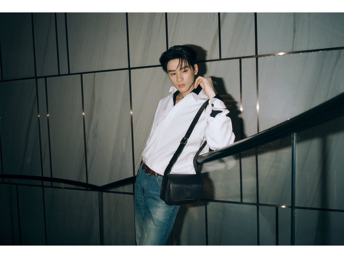 ANiceEnt's tweet photo. SAINT LAURENT
CELEBRITIES
OWNING THE MOMENT
WITH THE NIKI SMALL MESSENGER

#TENLEE #ThirdLapat #KengHarit 
#YSL #SaintLaurent #YvesSaintLaurent

🔗https://t.co/0WCZ8rZxiA https://t.co/5LNrLTWASm