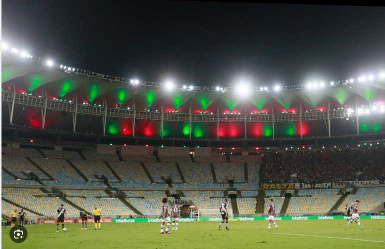 JonathaMachad10's tweet photo. @FluminenseFC Torcida que faz isso em uma classico dentro de casa, não tem direito a nada! https://t.co/g3g8s2cg4u