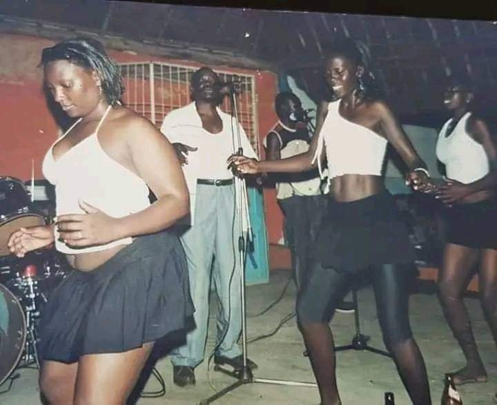 kothgomdos's tweet photo. This is 2006. Akothee @AkotheeKenya  the Boss herself was a dancer for Musa Juma and the orchestra Limpopo band. 

Akothee here are your flowers 💐. https://t.co/yQzzyFPx0c