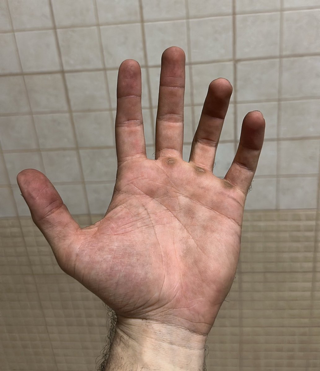 10milliwrench's tweet photo. @Lost_Pt2 What does mine say? https://t.co/zFUAWZXdKH