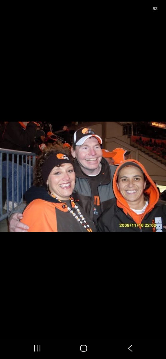 EricGrilliot's tweet photo. 937423 3585. Shes fine she needs browns fans for fun. https://t.co/kEjc0rU0dy