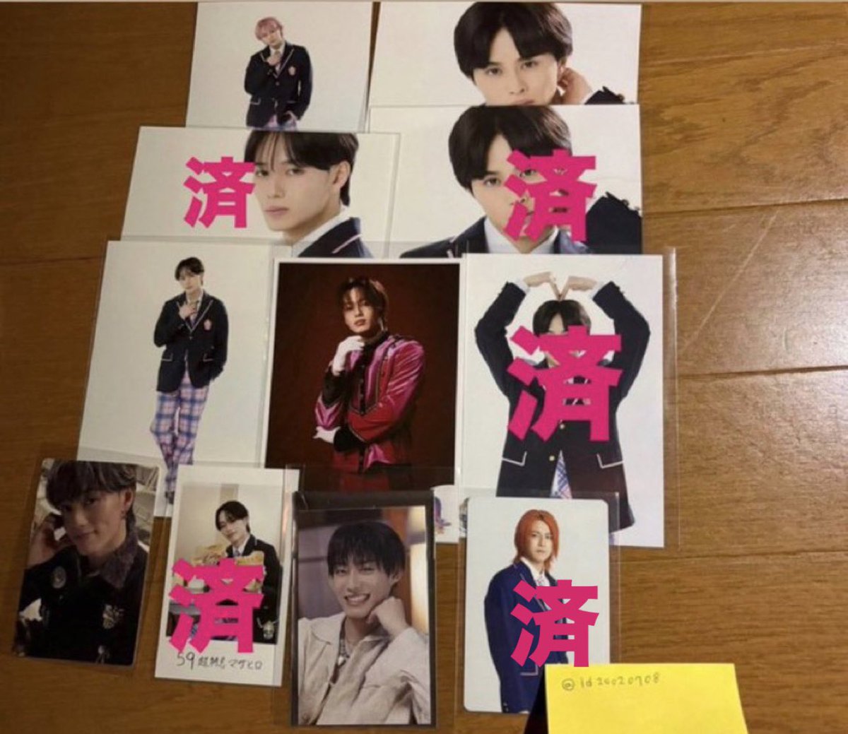 id20020708's tweet photo. 交換、買取超特急

譲 画像参照

求山中(過去の生写真でもトレカでも可) または買取(PayPay)定価＋送料

郵送または超特急11月25日東京ドーム手渡し可能です。お気軽にお声掛けください。

 #超特急買取
 #超特急交換 https://t.co/o97LTNgdjv