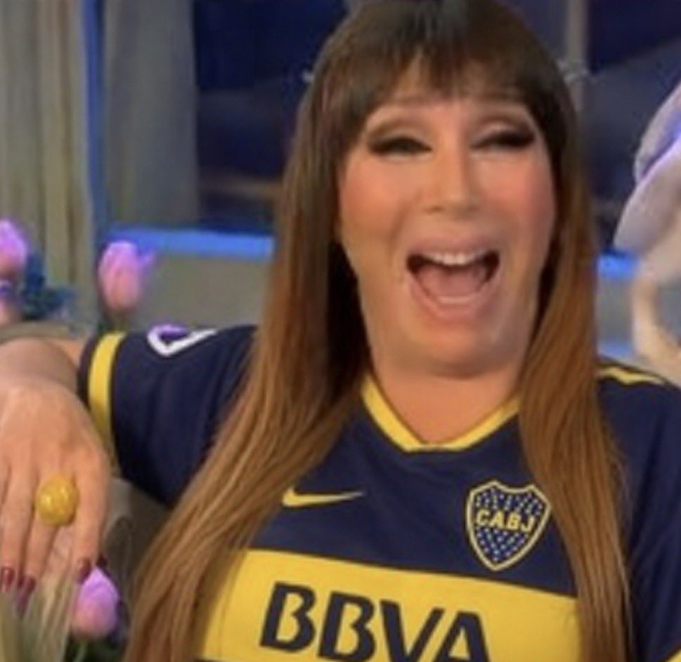 lorentuit's tweet photo. Me preparé para ver a Boca un viernes a las 21.30 y terminé viendo al mejor Boca de la historia https://t.co/b9Z1S9s4Fu