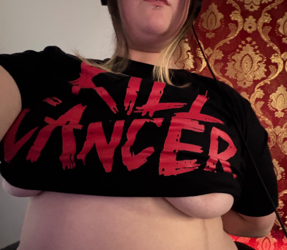 EmprexAwakened's tweet photo. I love Money for Girls so so much. I love Cancer and Agnel and Maiolica and Sugar Puppet and MANED WOLF!!!! and sugar mommy too ;w;

the megapost overwhelms we with feeling - I am so happy for GIRLS… AND MY NEW SHIRT !! MONDO WALASTIK !! https://t.co/ODMMNwlPup