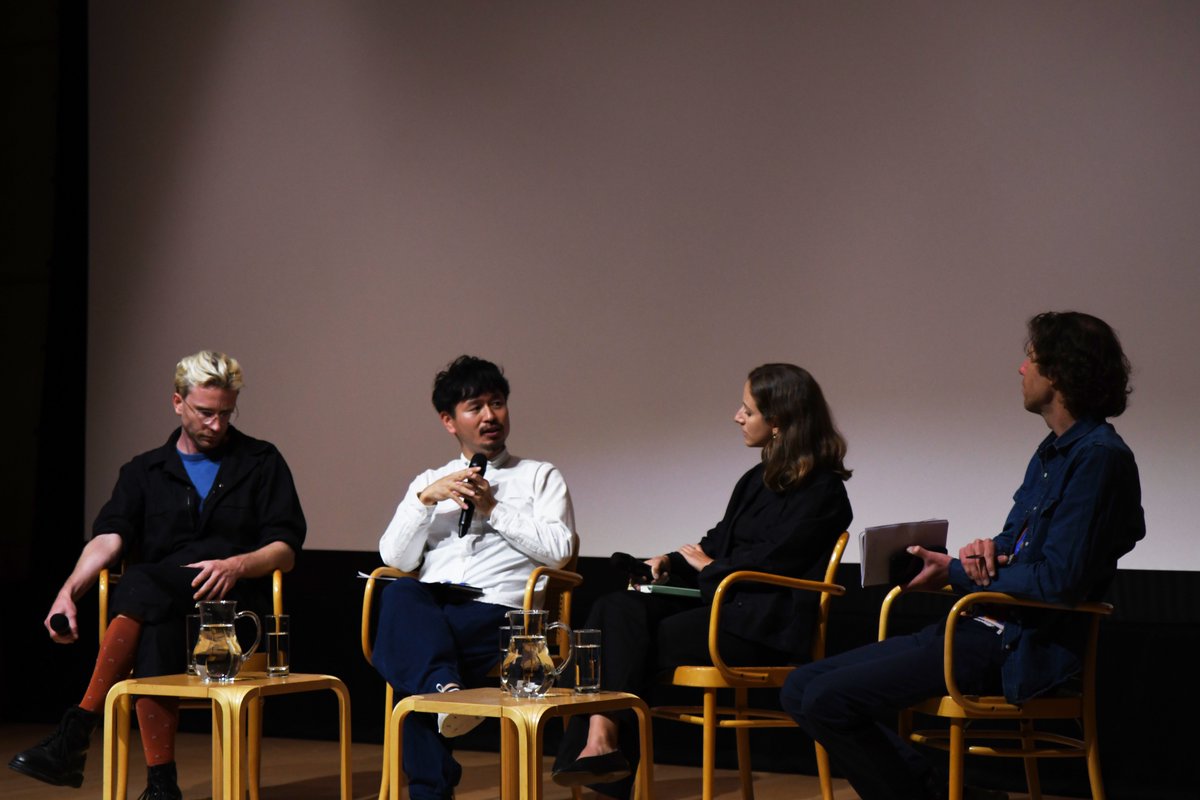 YusukeYABUTANI's tweet photo. CCA–WRI Research Fellowship Programの公開イベントで、香港大学のKentと共に登壇。セルフリノベーションは、建物を直すだけでなく、人が建物に関わり続ける力を育てることでもある。その学びと実践を支える「文化的インフラ」についてお話しした。懇親会は、友人のやっているKitano Shokudo。最高！ https://t.co/REMlz2cNZx