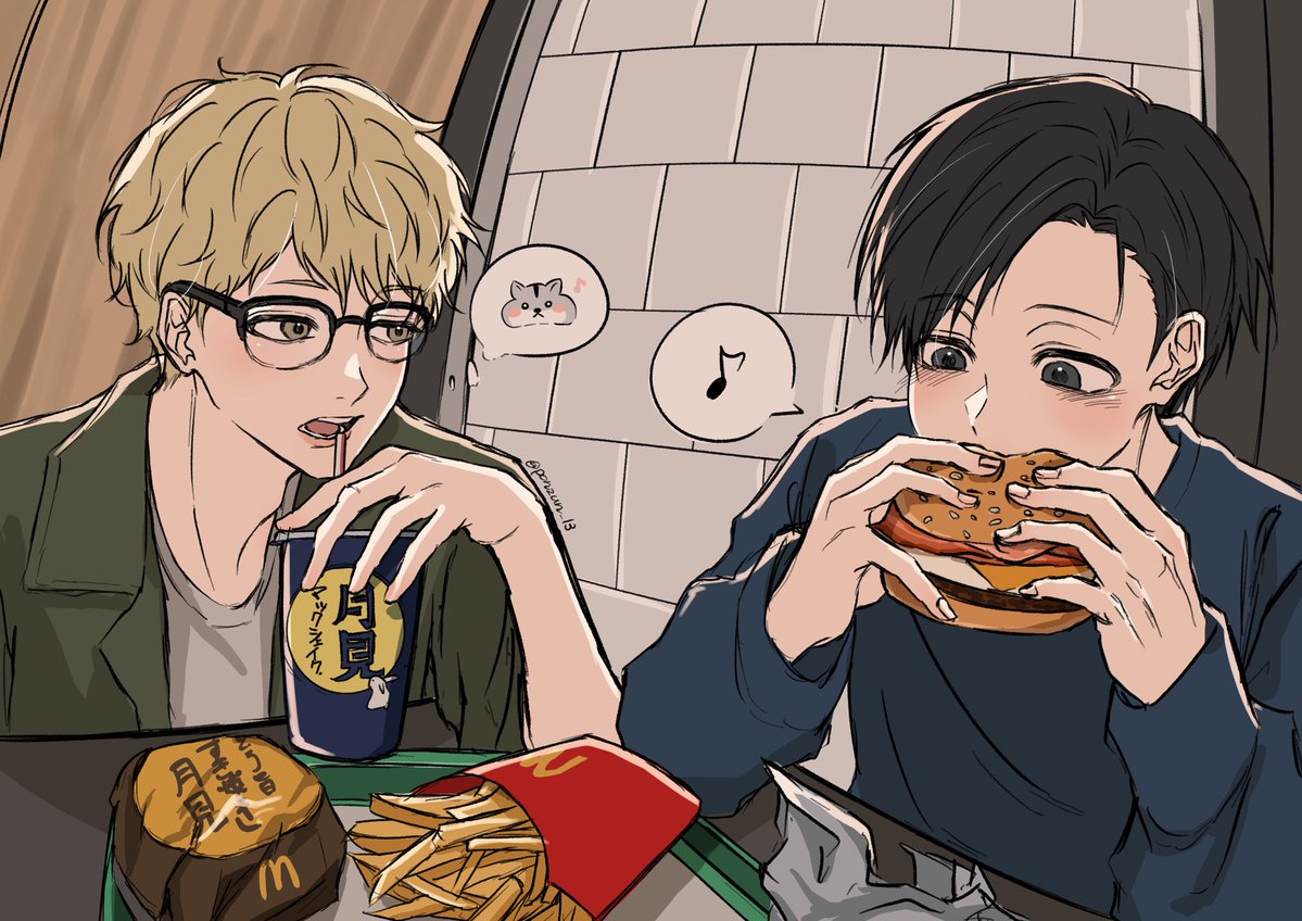 ponzun_13's tweet photo. 月島と国見で月見バーガー。なんつって🍔🌕 https://t.co/5FGqiG7xOd