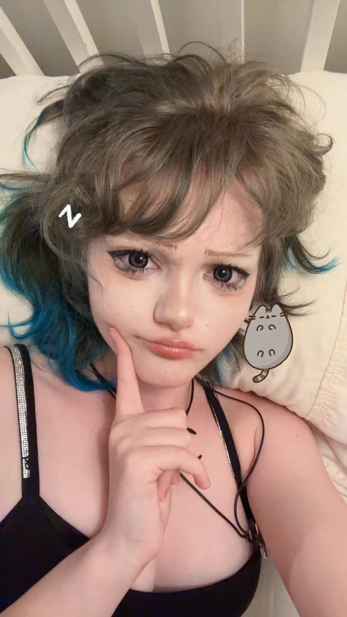 Fael0r's tweet photo. Any more finsubs who wanna fund my new wardrobe are welcome 

I’m looking into jirai kei and Lolita fashion and it’s expensiveeee so anyone wanna alt mommy and be a lil finance slut hit me up (♡ˊ͈ ꒳ ˋ͈)

My discord is: current3.

Deuces ✌️ #finsub #paypig #findom https://t.co/AiJi5TMSPE