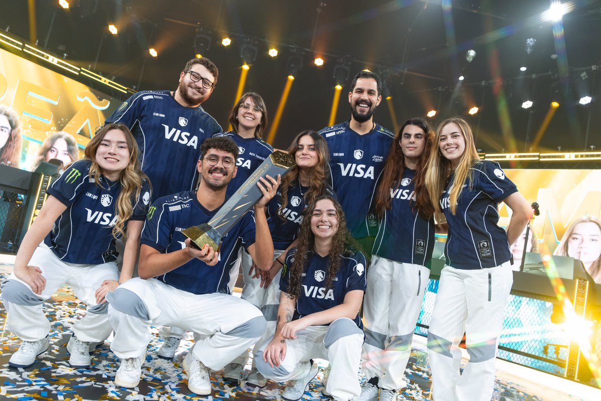 bizerravlr's tweet photo. CAMPEÃS e garantimos a vaga pro mundial 🏆 

bora conquistar o bi 🙏🙏 AMO MEU TIME https://t.co/kKjRZmmqxy