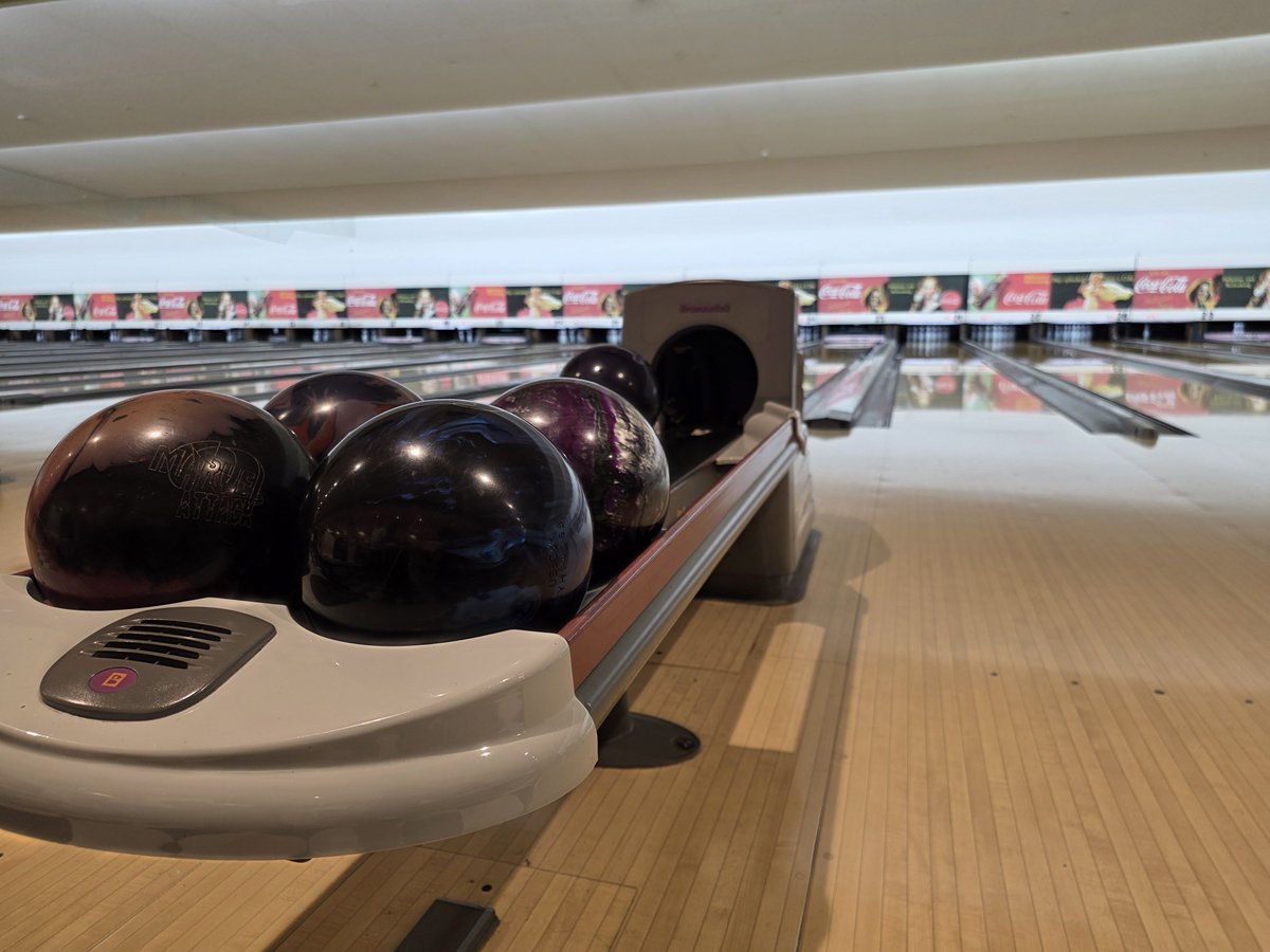 Shiki_UM's tweet photo. 朝練🎳 https://t.co/baipKkayES