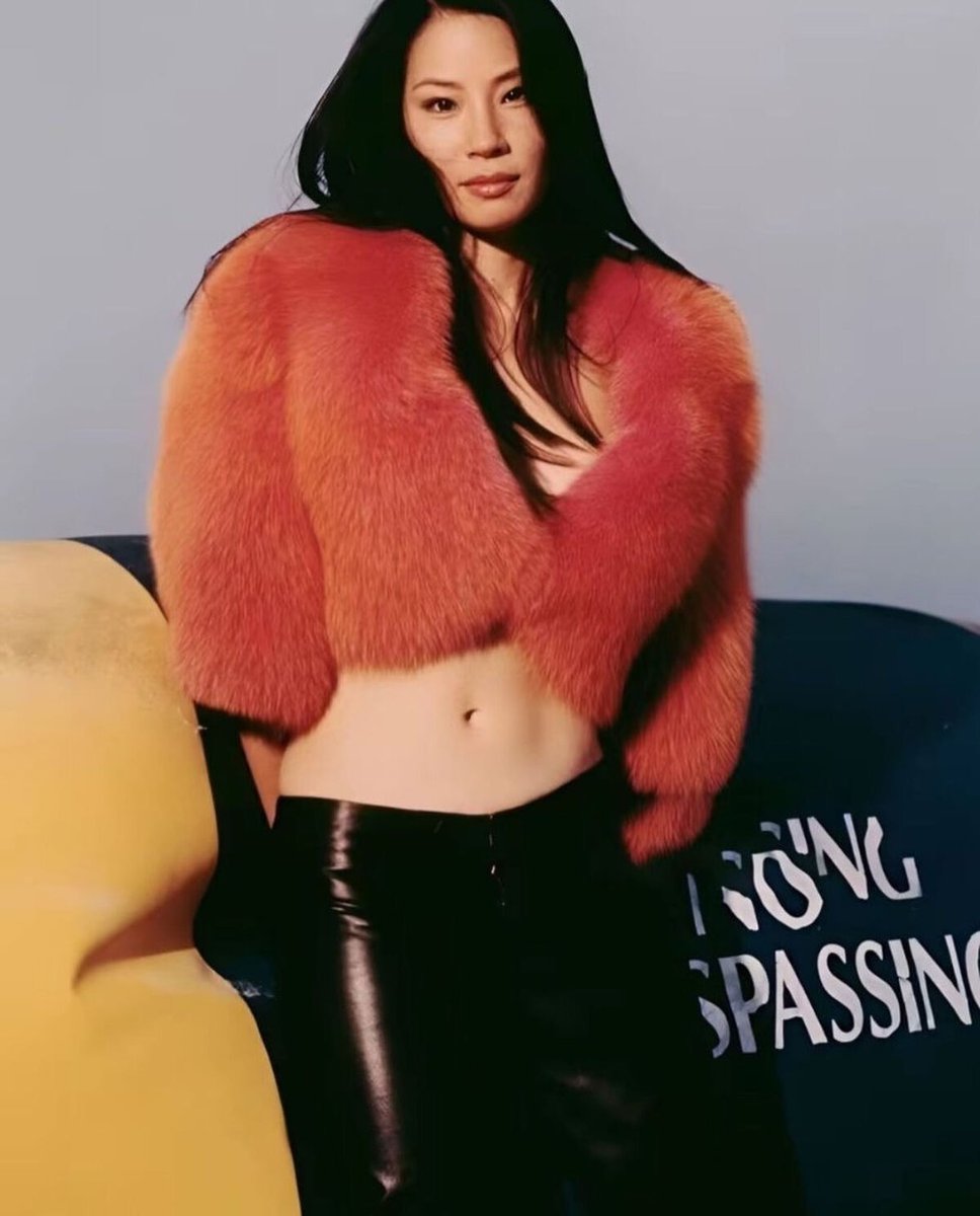 piyush_vermax's tweet photo. Hollywood Actress Lucy Liu in the Late 90s &amp; Early 2000s. https://t.co/nfoLXLcdNQ