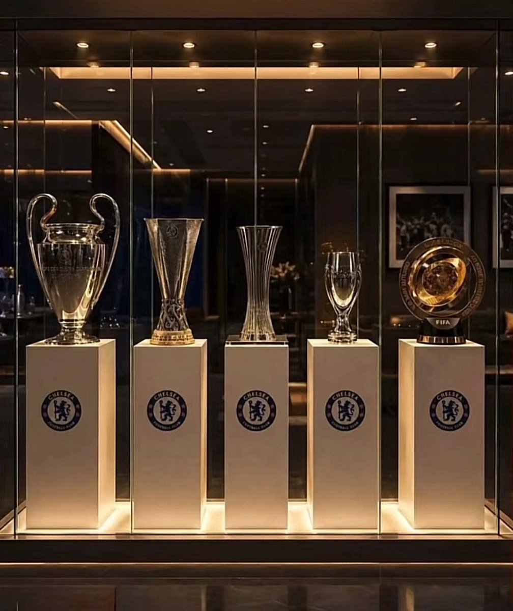 f_9jij's tweet photo. @FKSabahofficial @ChelseaFC “This is Chelsea, you pathetic idiot 😂 https://t.co/6K6TLW88nO