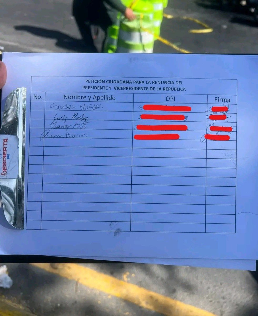 LosAnonymousGT's tweet photo. Mucho ojo!..

Recuerden que allán Rodríguez quiere robarse la postulación de contralor general, por esa razón  están haciendo escándalos.

Los gatos de @SandraTorresGUA en el bloqueo de la colonia La Bethania exigen firmas con material del comité pro formación "Despierta GT"… https://t.co/foQf6CMfAJ
