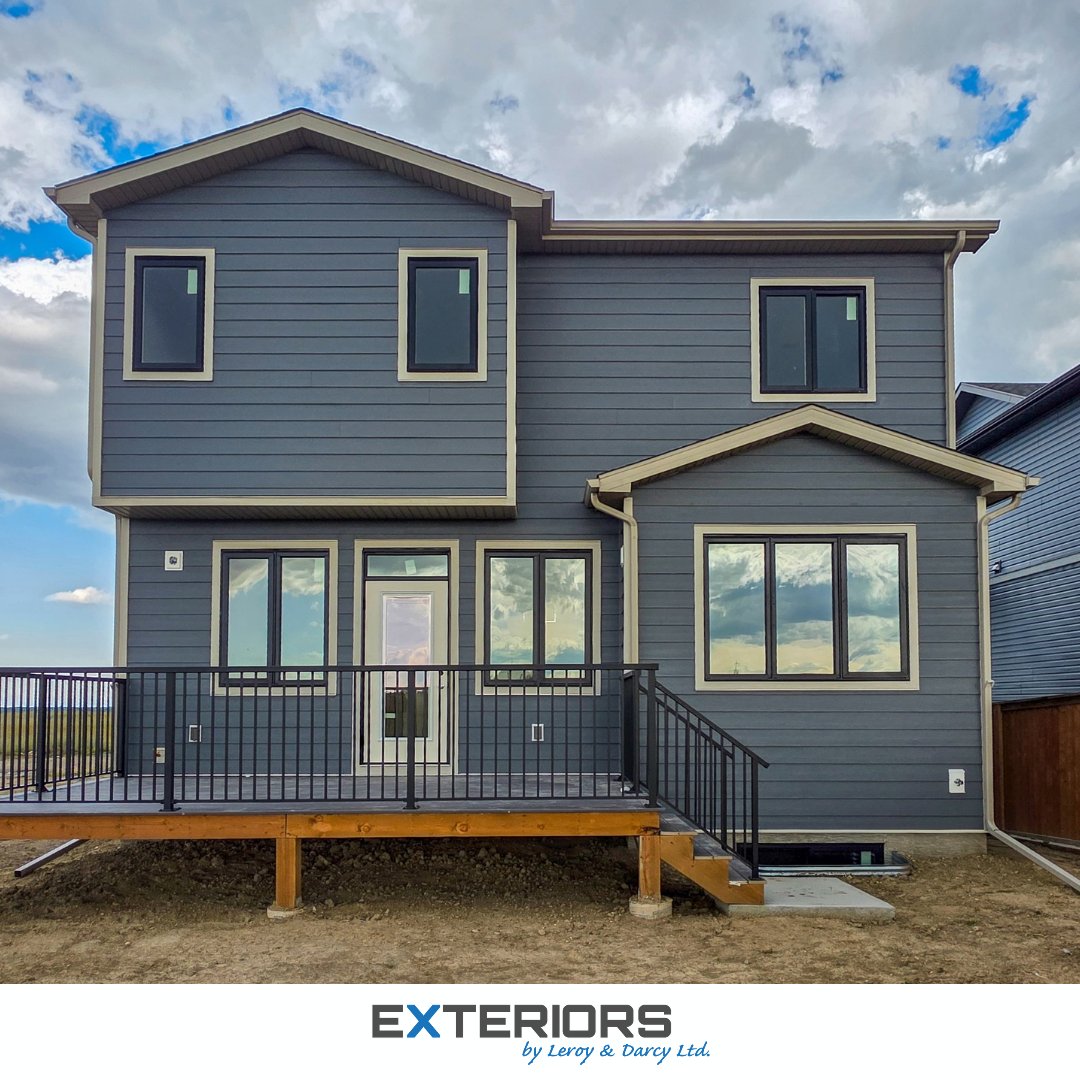 Exteriorsld's tweet photo. Clean, modern, and built to stand out! 😍
​We wrapped up another incredible project for Janus Homes Ltd., designed by #PorterHouseConsultingAndDesign! 
​Contact us for a free quote!
🔗 https://t.co/f92hRIsQUe 
📞 (403) 327-9113
📧 info@exteriorsld.com
​#ExteriorsByLeroyAndDarcy https://t.co/xYtHI7d2PB