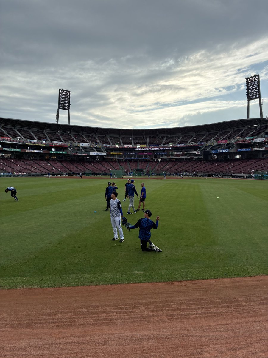 fukusuke0102's tweet photo. ＼横浜優勝／
昨日マツダスタジアムより⚾️ https://t.co/Mli1vpYPNO
