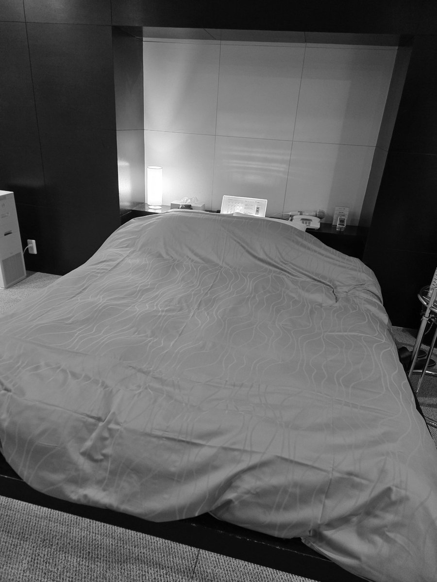 KJtheoldman's tweet photo. 既セ/30代/独身/販売系

日中は彼女と健全デート。
解散後に合流→🏩

相変わらず美人。でも貧乳。

ようやく慣れてきたのかあきらかに感度が上がってきた。

拘束テープで手足を縛っておもちゃ責め。10回くらいイッてた。

セックスは騎乗位が抜群で口に出す約束だったのにイカされてしまいました。 https://t.co/8wFBGkJyq7