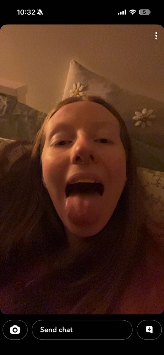 cheatsnexpose's tweet photo. Cuck shared more of his slutty girl, heard shes a freak too lol https://t.co/yVXkSSwZJN
