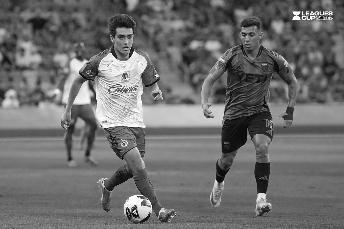 LeaguesCup's tweet photo. Some moments just hit different in black and white. A different look at #LeaguesCup2026 📸 https://t.co/Jpz9L5dDWT