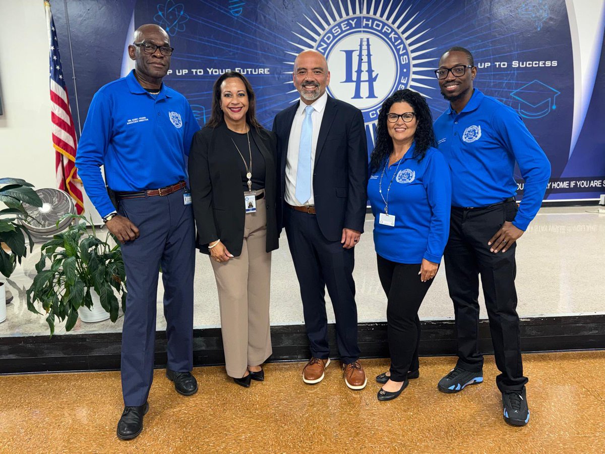 ChanOsbo1's tweet photo. Today marks an important transition at Lindsey Hopkins Technical College as I officially pass the helm to Mr. Muraro.

It has been an honor and a privilege to lead and serve the LHTC faculty, staff, students, and community. #YourBestChoiceMDCPS #StepUpToSuccess https://t.co/inbgEebZJ3