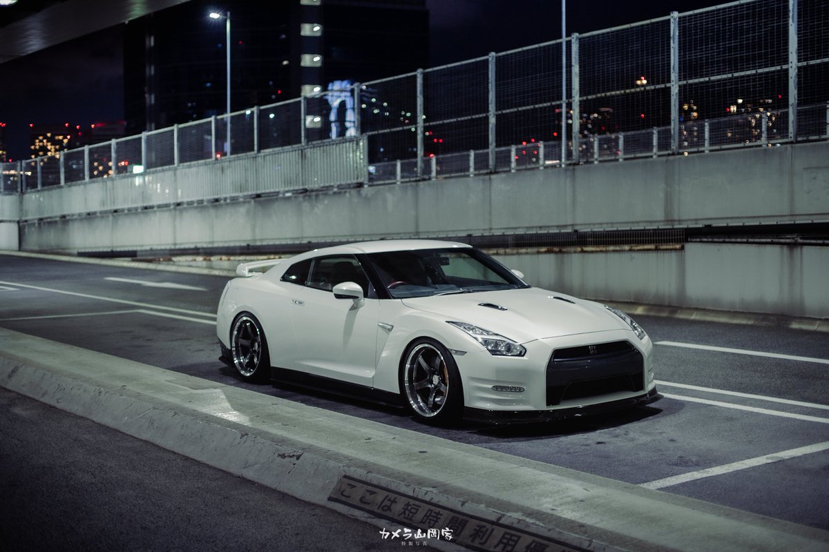 Ry_R35_VAB's tweet photo. 芝浦PA     R35 GT-R

📸 @HAYATO_ZC6_ https://t.co/BILhxCQNZh