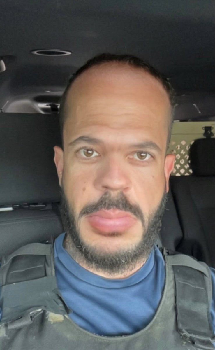 Madximilian's tweet photo. Hernan Ponce originally from Puerto Rico…ICE agent. No words. He’s one of the agents who ate at a Mexican restaurant in Minnesota and then detained workers there after his meal. Fuck this guy. https://t.co/iJ2vuF1ed2