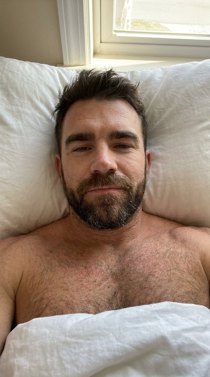 jake_brooks_fd's tweet photo. you’ve seen me smiling… now you get sleepy me too 😴
be honest, would you wake me up or get back in bed with me? 👀 https://t.co/Ws8LMmhcNk