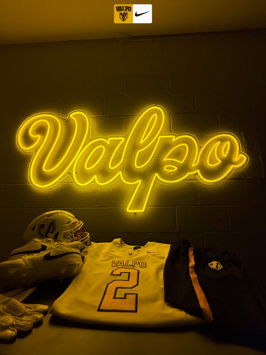 valpoufootball's tweet photo. Threads for Game 2️⃣🟡

#FIGHT_VU | #GOVALPO https://t.co/C4HXyeIZBi